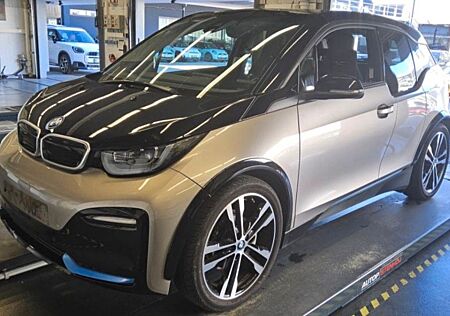 BMW i3s Leder A-LED PANO HK ACC KOMF KAM 1.HD 20