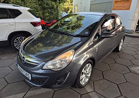 Opel Corsa D 150 Jahre -1 Hand-Klima-Alu