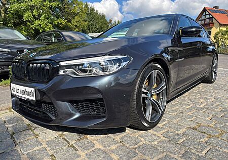 BMW M5 Competition xDrive Track Paket M