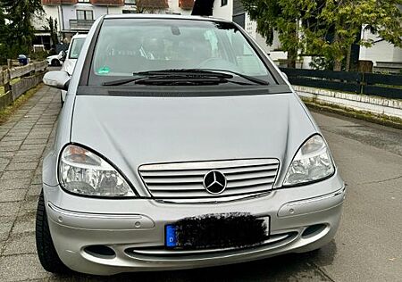 Mercedes-Benz A 190 ELEGANCE Lang Elegance
