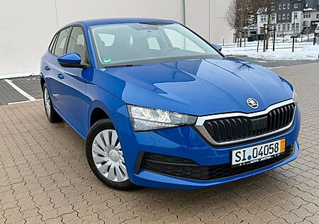 Skoda Scala ACTIVE 1.0 TSI AHK-klappbar PDC SmartLink