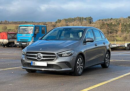 Mercedes-Benz B 180 - Top Zustand