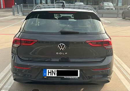 VW Golf Volkswagen 8 1.5 TSI AllwetterReifen*LED*ACC*AppleCar