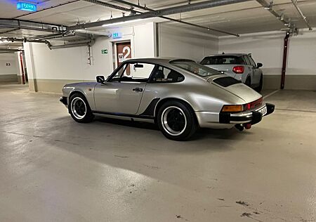 Porsche 911 Urmodell 911 3.0 SC Zinn metallic