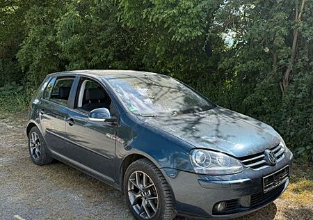 VW Golf Volkswagen 1.6 FSI Sportline/Klimaaut/BiXenon/2.Hand