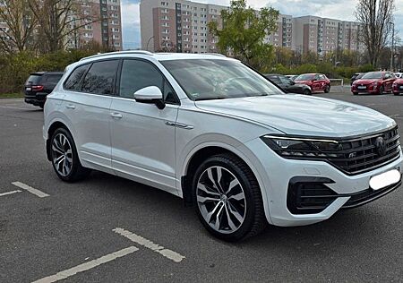 VW Touareg Volkswagen 3.0 V6 TDI 210kW 4MOTION Tiptronic -