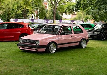 VW Golf Volkswagen 2 II NZ 1.3 5 Gang GL Neulackiert
