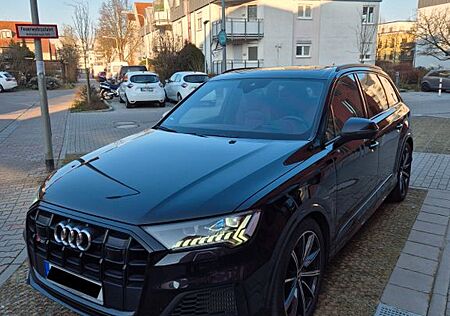 Audi SQ7 4.0 TDI quattro 7-Sitzer ACC Pano Laser NAV