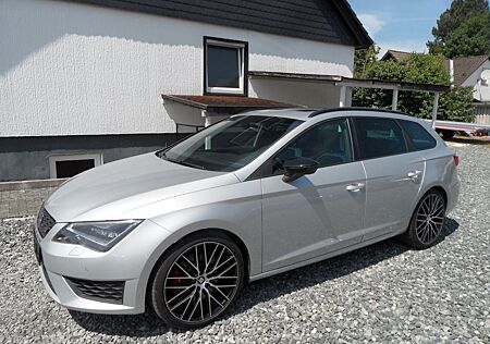Seat Leon ST Cupra 290,Leder,1.Hd,19 Zoll Performance