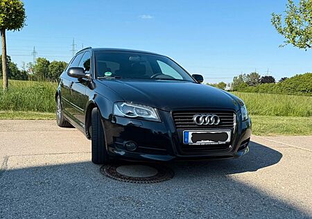 Audi A3 2.0 TDI (DPF) Ambition Sportback