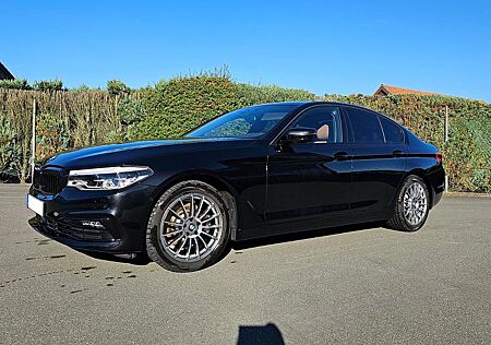 BMW 520 Sport-Line 8-Gang AHK