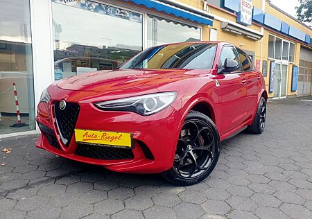 Alfa Romeo Stelvio Quadrifoglio Q4 - Harman/Kardon