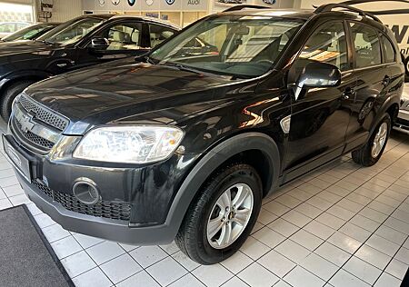 Chevrolet Captiva 2.4 LS 2WD*TÜVneu*Service*AHK*Klima*