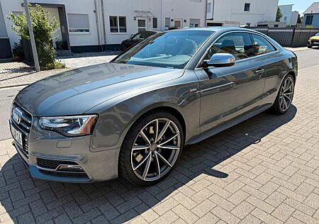 Audi S5 3.0 TFSI S tronic quattro -