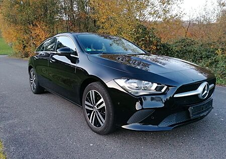 Mercedes-Benz CLA 180 Shooting Brake CLA 180 Shoot B. DAB,Navi,ABA,ASA,APA,1.Hd,+WR!