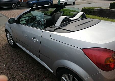 Opel Tigra 1.4 TWINPORT 2005 Cabrio