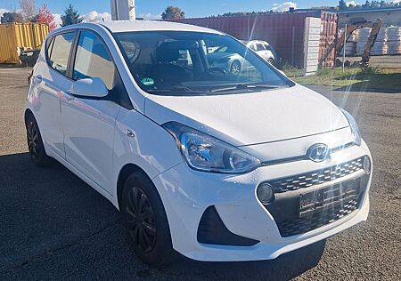 Hyundai i10 Automatic Navigation PDC