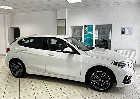 BMW 116 i Sport Line Navi CarPlay Led Keyless Go
