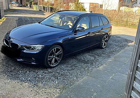 BMW 320d EfficientDynamics Edition Touring -