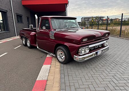 GMC 1000 Series Custom Showtruck