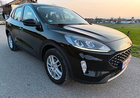 Ford Kuga Cool & Connect