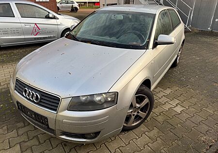 Audi A3 1.9 TDI Attraction TÜV 11/2025