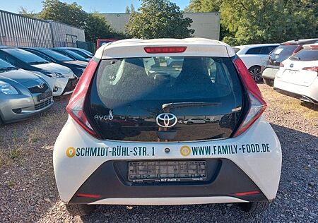 Toyota Aygo (X) Aygo Servo Isofix Radio/CD