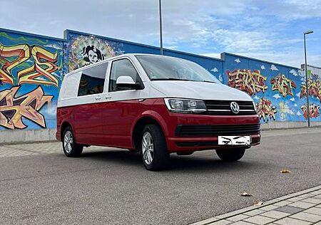 VW T6 Transporter Volkswagen ausgebaut