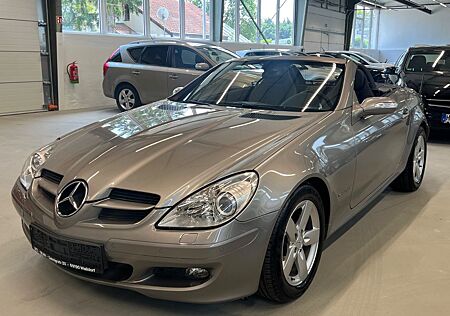 Mercedes-Benz SLK 200 Kompressor-Autom-Navi-PDC-SHZ-Memory