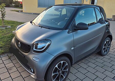 Smart ForTwo coupé 1.0 52kW Passion matt grau