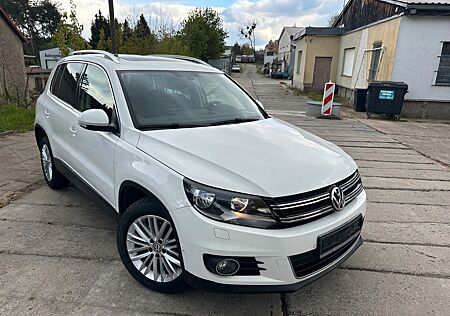 VW Tiguan Volkswagen Cup Sport & Style BMT! 4Motion! Navi!