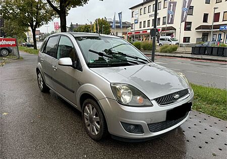 Ford Fiesta Ghia