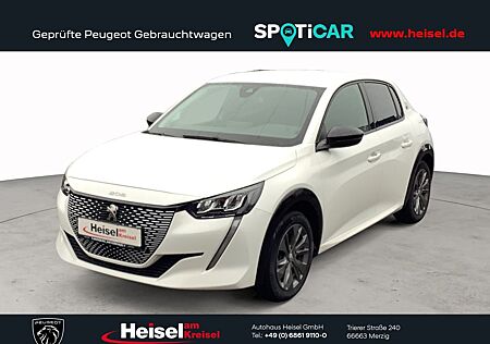 Peugeot e-208 Allure Elektro 136 / NAVI