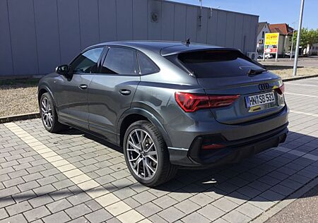 Audi Q3 45 TFSI quattro Stron S line Standheizung ANH
