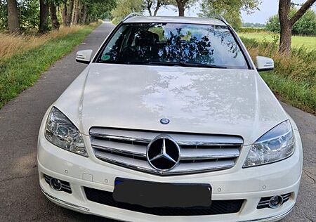 Mercedes-Benz C 180 CGI T Kompressor AVANTGARDE