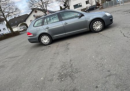 VW Golf Volkswagen 1.9 TDI BlueMotion Comfortline Variant ...