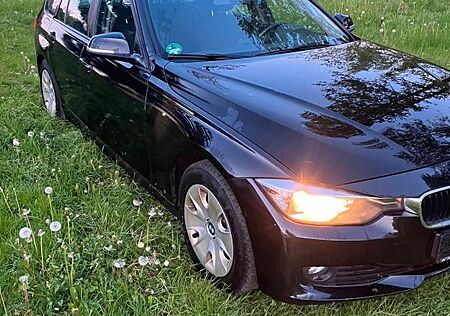 BMW 318d Touring -