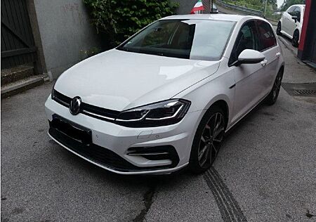 VW Golf Volkswagen 1.5 TSI Highline R-Line