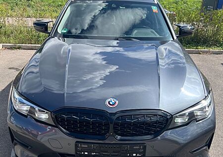 BMW 318i Touring kombilimousine M-Look
