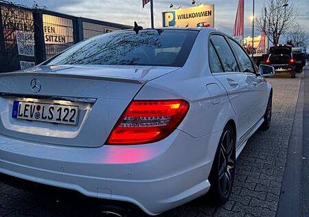 Mercedes-Benz C 350 CDI AMG Plus Paket