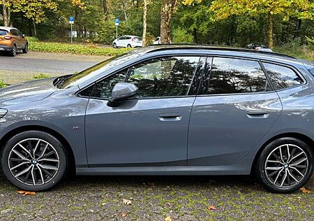 BMW 2er 220i Active Tourer M-Paket