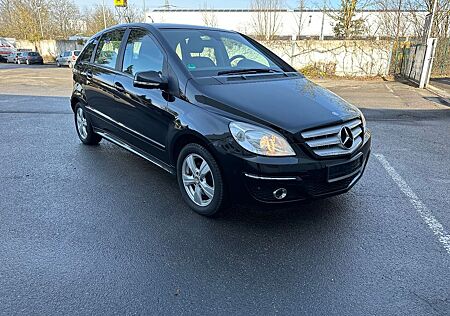 Mercedes-Benz B 200 ,Autom,Klima,Navi,Sitzh.,Tempom.,PDC