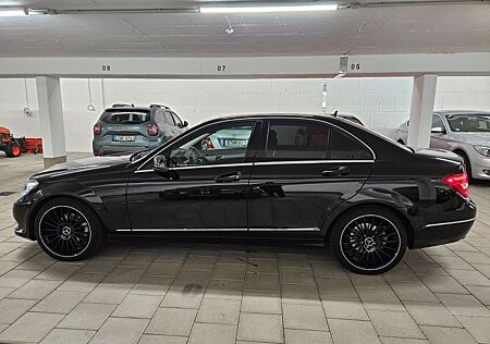 Mercedes-Benz C 180 AVANTGARDE