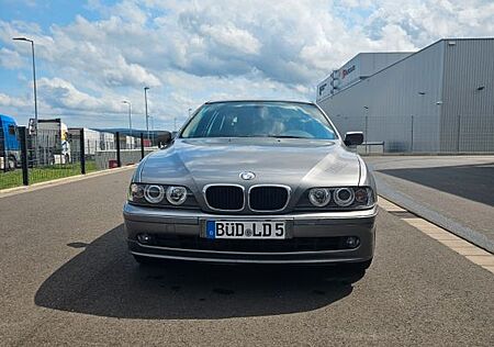 BMW 530d touring -