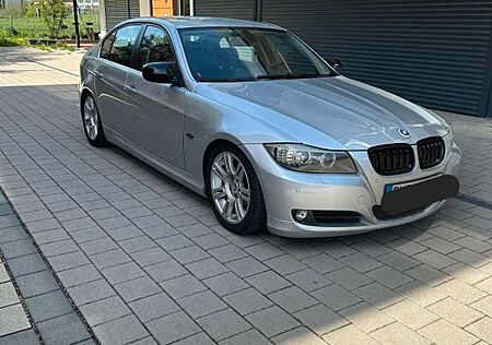 BMW 330d -