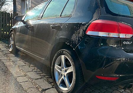 VW Golf Volkswagen 1.4 - TÜV bis Mai 2027
