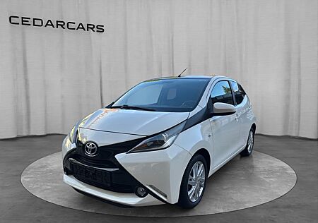 Toyota Aygo (X) -play touch