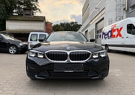 BMW 320 e Advantage+ Klima-3 Zonen+Navi+PDK+LM