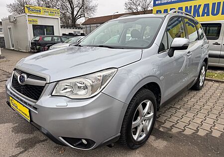 Subaru Forester Platinum*Schiebedac*R-Kamera*4x4*Leder*
