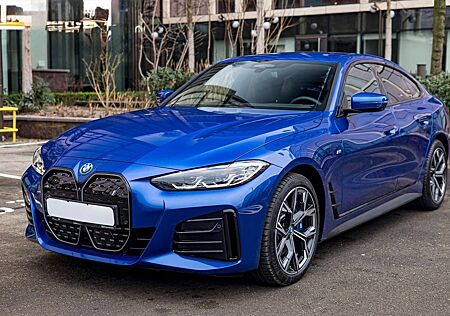 BMW i4 eDrive35 -